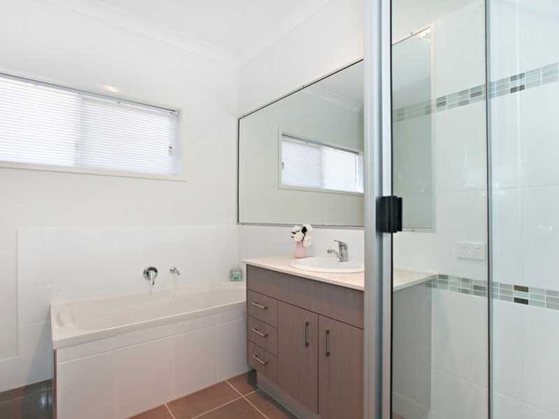 24 Lanagan Circuit, North Lakes QLD 4509