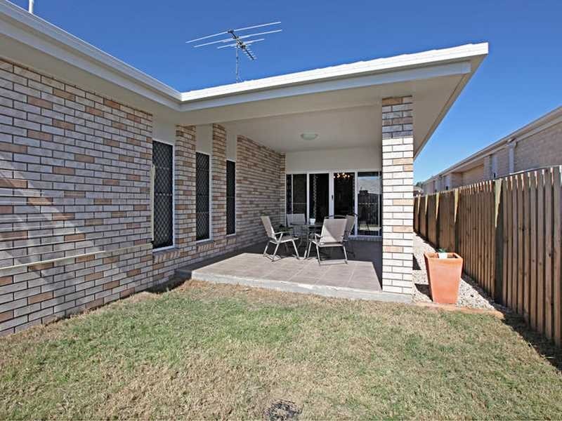 24 Lanagan Circuit, North Lakes QLD 4509
