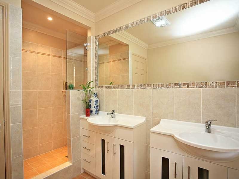 5 Townsville Crescent, Deception Bay QLD 4508