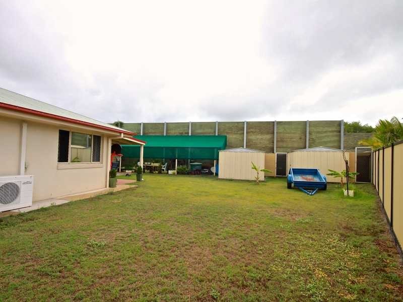 42 Baybreeze Crescent, Murrumba Downs QLD 4503