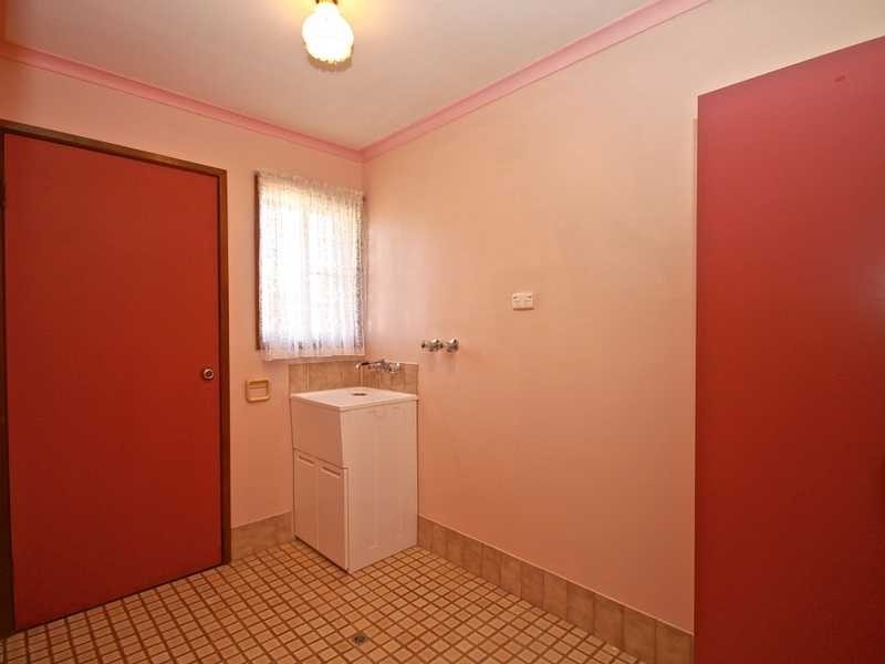 5 Applemint Court, Kallangur QLD 4503