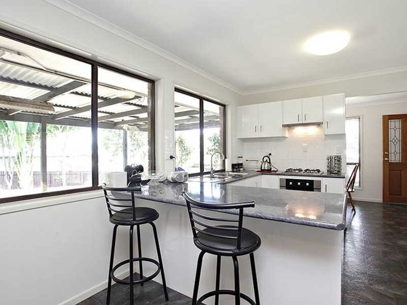 13 Willmott Court, Kallangur QLD 4503