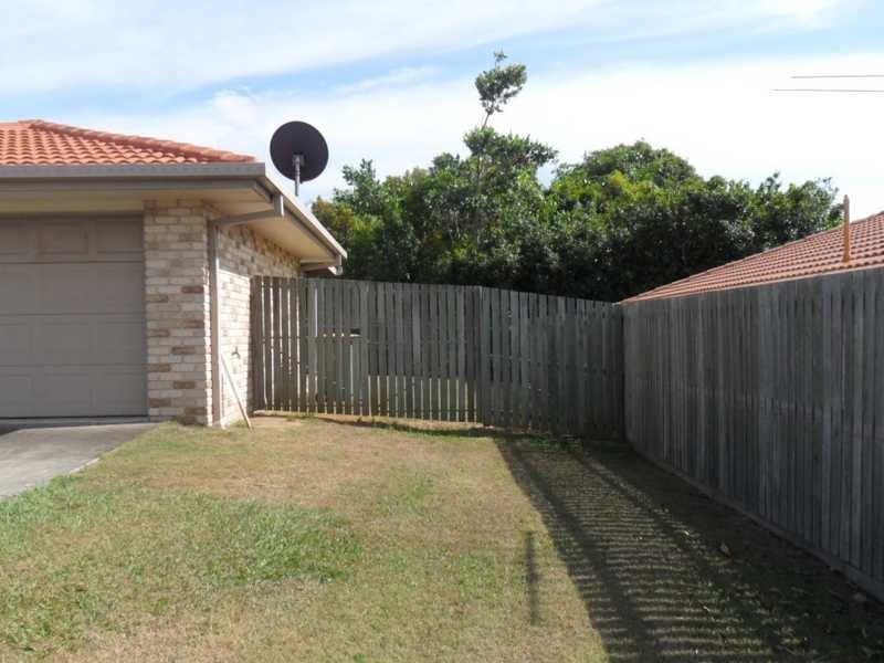 4 Red Admiral Place, Kallangur QLD 4503