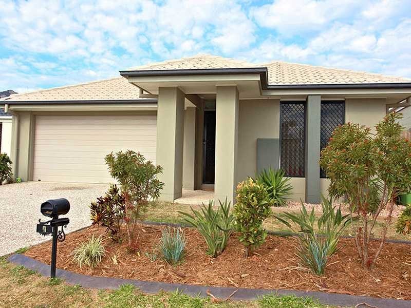 8 Menara Circuit, North Lakes QLD 4509
