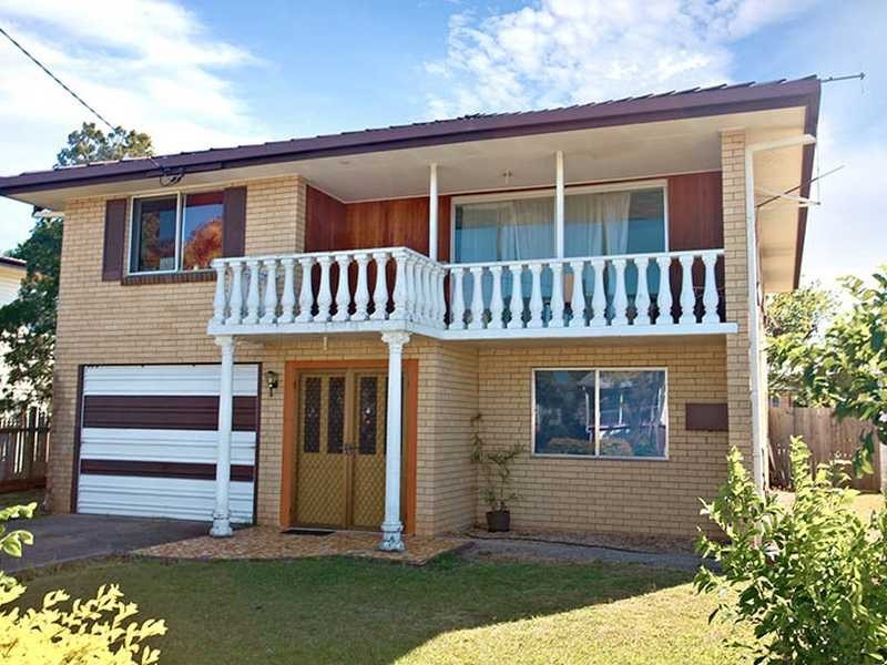 33 ANDREW Street, Kallangur QLD 4503