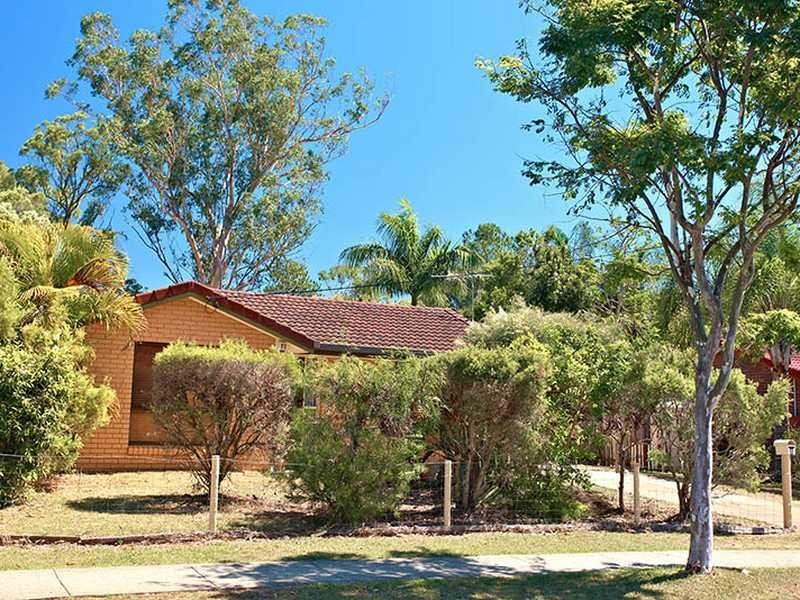 8 Argyll Street, Caboolture QLD 4510