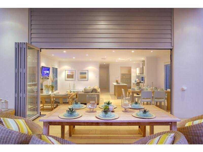 32 Elkington Circuit, North Lakes QLD 4509