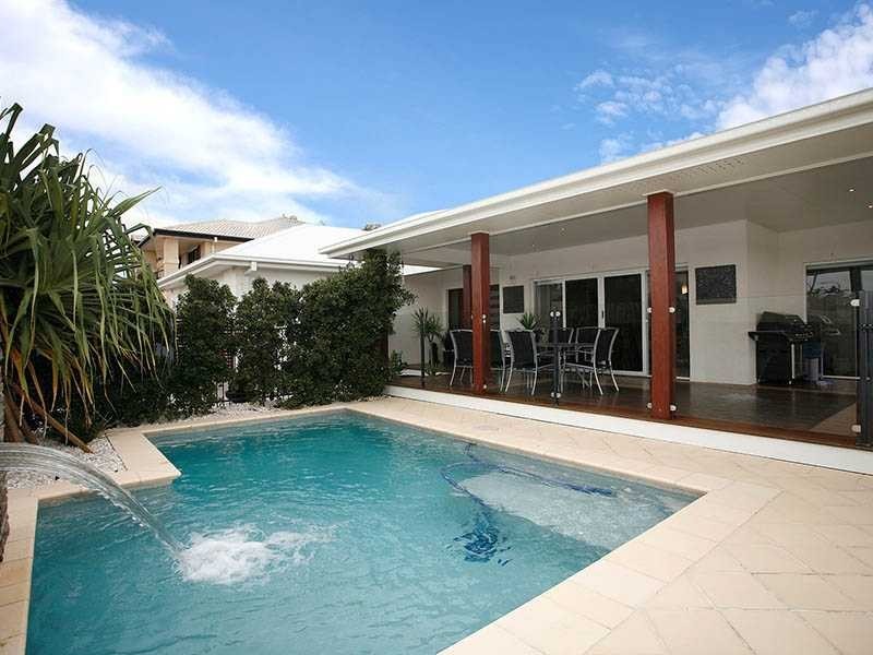 65 Lionheart Crescent, Newport QLD 4020
