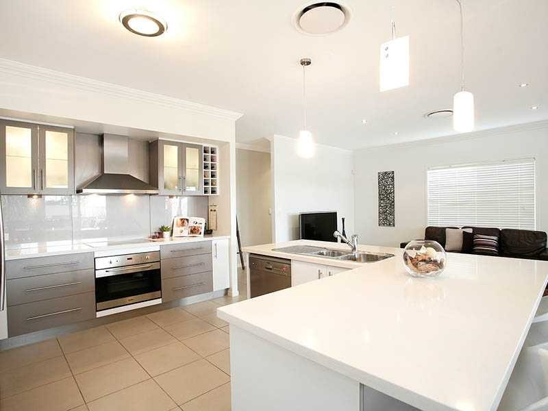 65 Lionheart Crescent, Newport QLD 4020