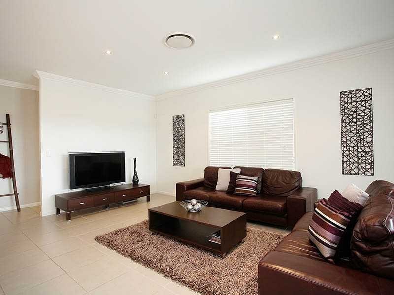 65 Lionheart Crescent, Newport QLD 4020