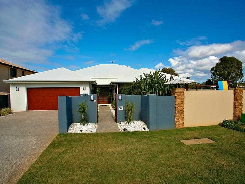 65 Lionheart Crescent, Newport QLD 4020