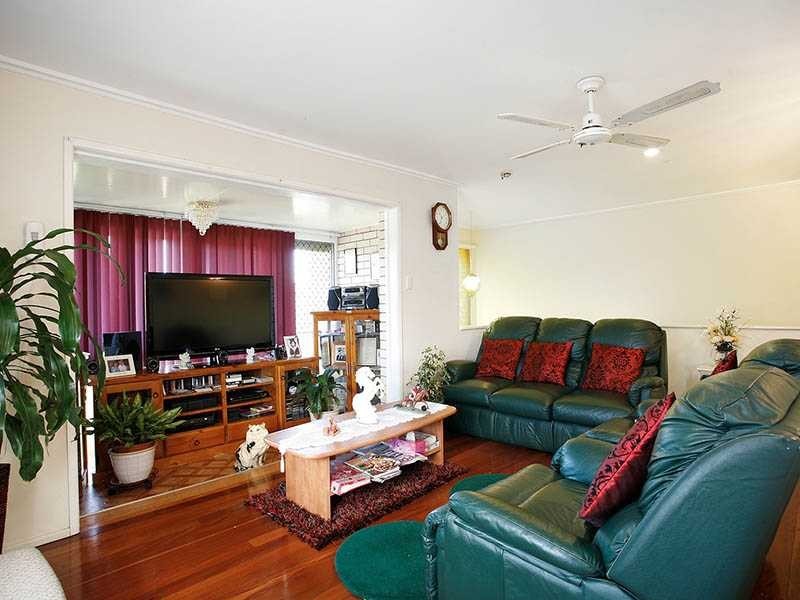 4 Boyandra Drive, Kallangur QLD 4503