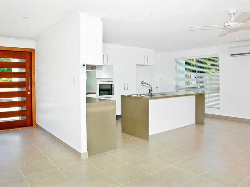 11 Driftwood Drive, Castaways Beach QLD 4567