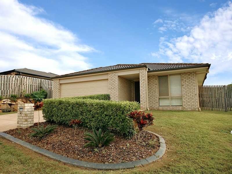 2 Copper Crescent, Griffin QLD 4503