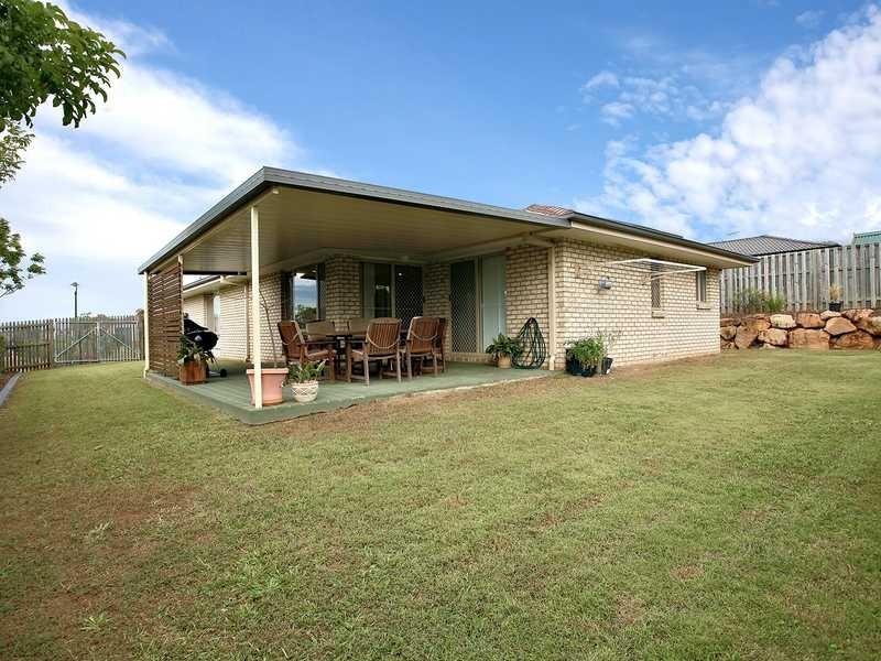 2 Copper Crescent, Griffin QLD 4503
