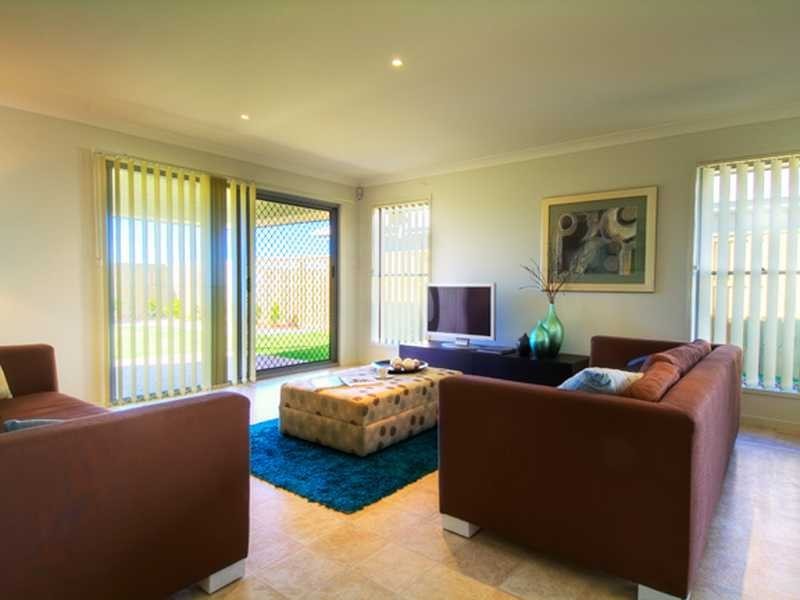 5 Cinnamon Street, Griffin QLD 4503