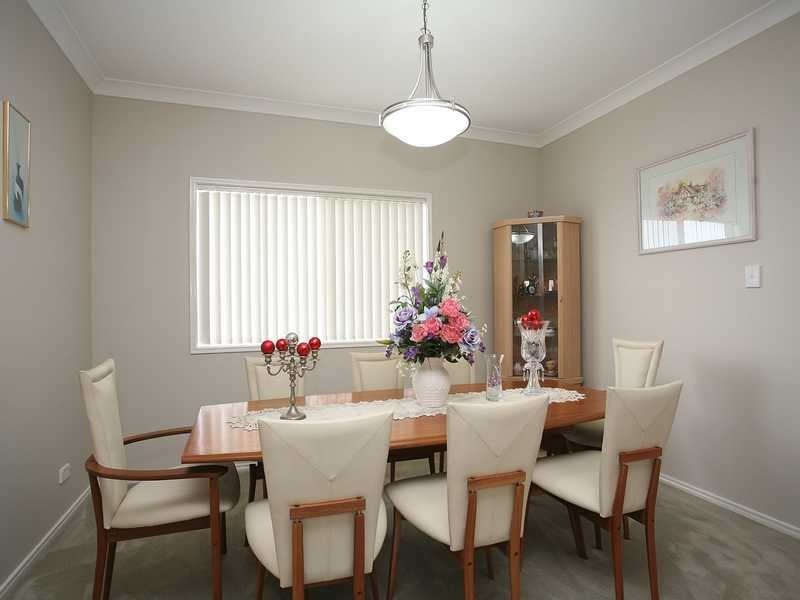 9 Dusky Street, North Lakes QLD 4509