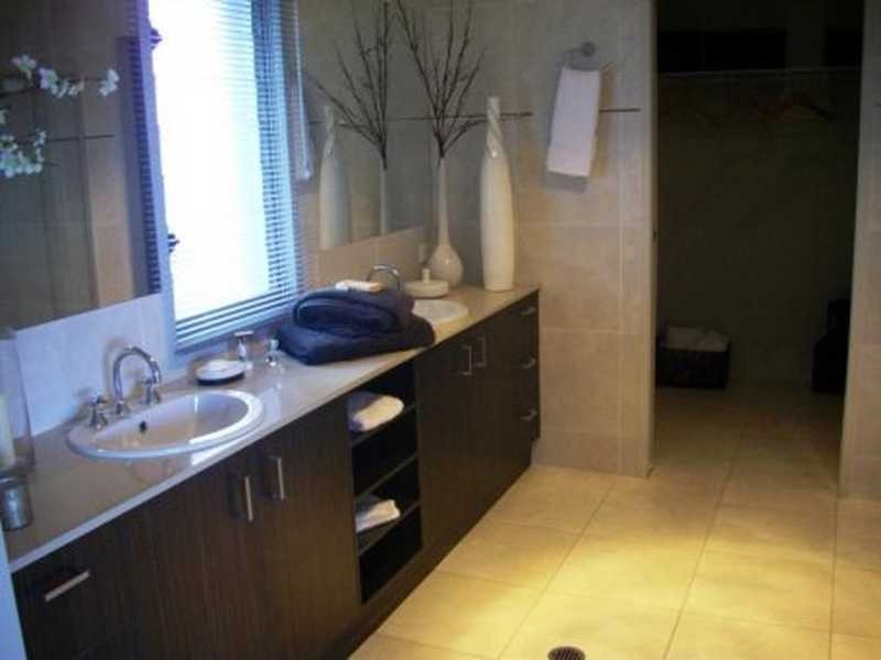 North Lakes QLD 4509