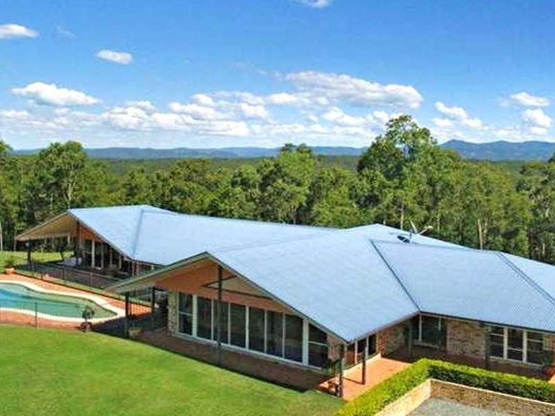 73 Smiths Road, Kurwongbah QLD 4503