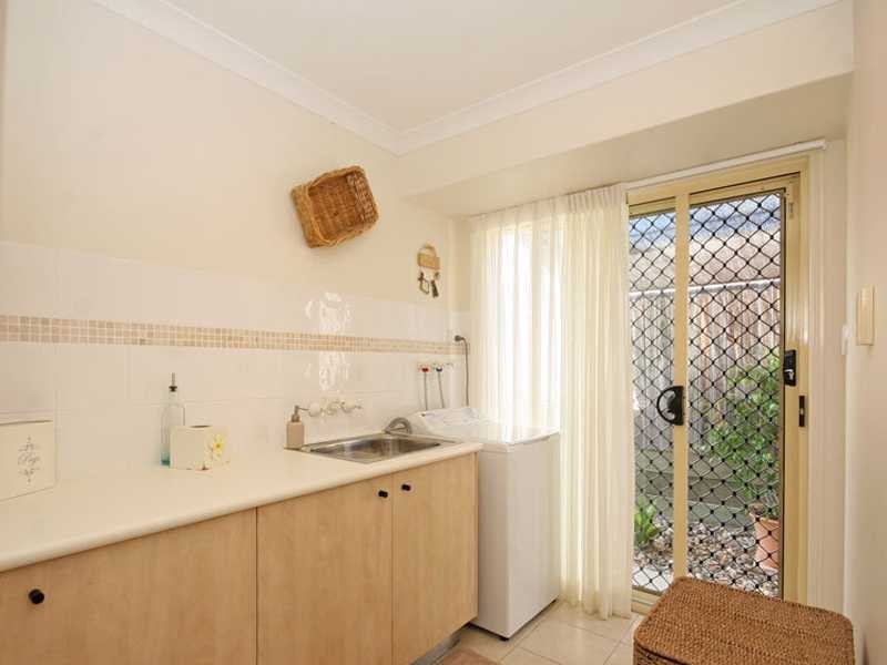 4 Paluma Court, North Lakes QLD 4509