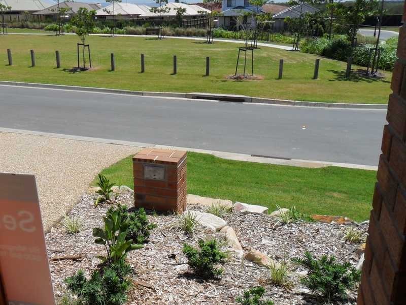 North Lakes QLD 4509