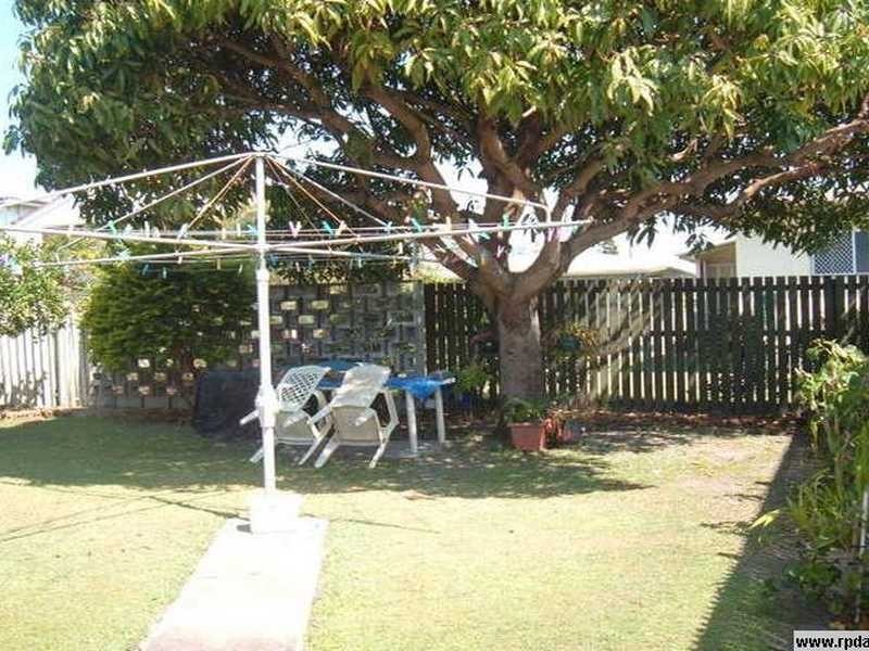 45 Griffith Road, Scarborough QLD 4020