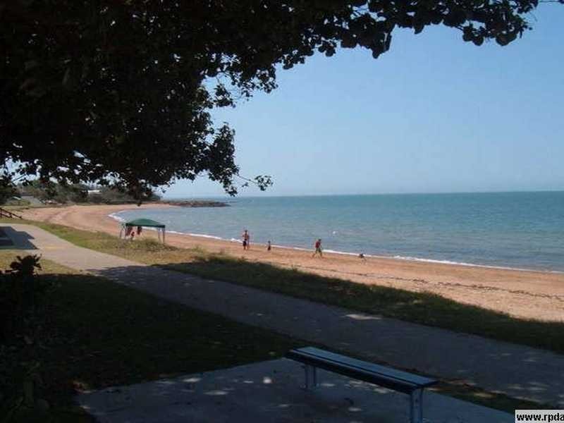 45 Griffith Road, Scarborough QLD 4020