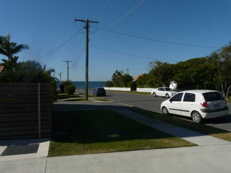 Unit 11/8-10 Georgina Street, Woody Point QLD 4019