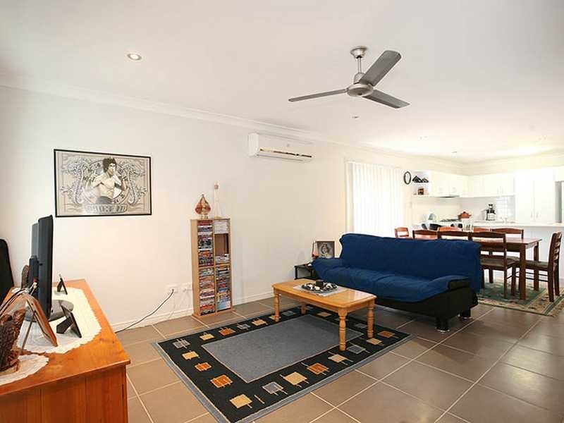 2 Tylah Street, Kallangur QLD 4503