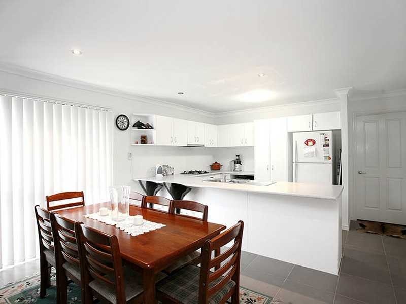 2 Tylah Street, Kallangur QLD 4503