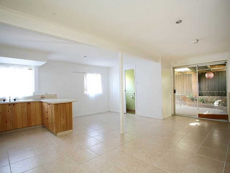 8 Cantor Street, Kallangur QLD 4503