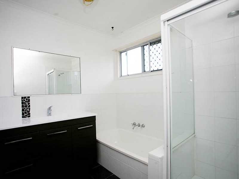 8 Cantor Street, Kallangur QLD 4503