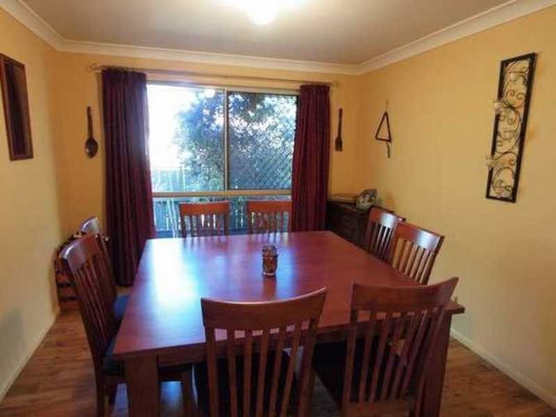 5 ABERNANT CT, Dakabin QLD 4503