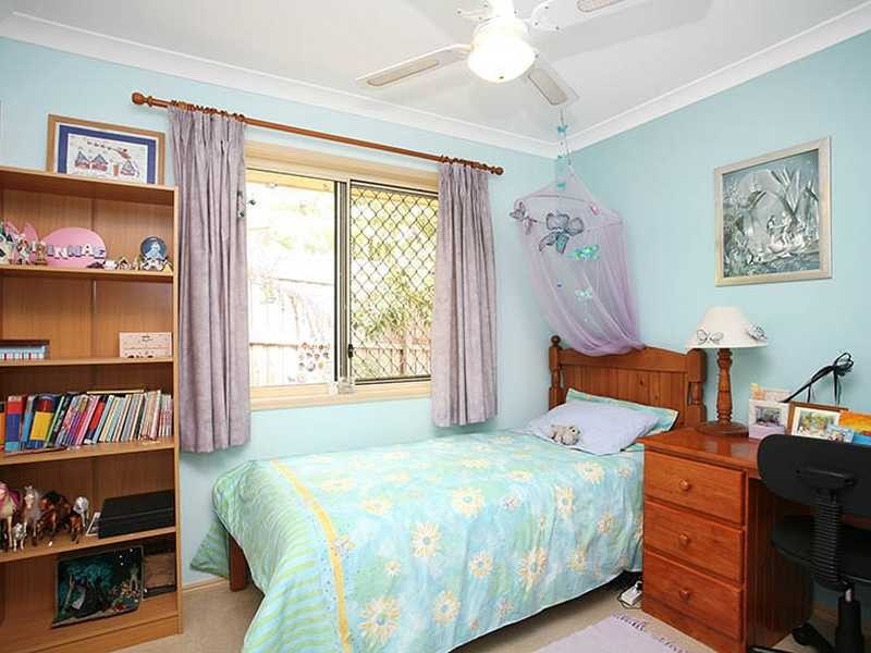 19 Chilton Crescent, North Lakes QLD 4509