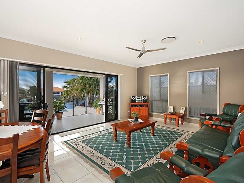 85 MARINA BVD, Banksia Beach QLD 4507