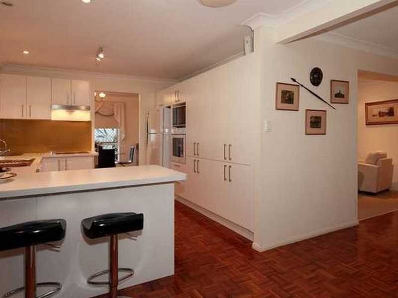 51 OLEANDER DR, Bongaree QLD 4507