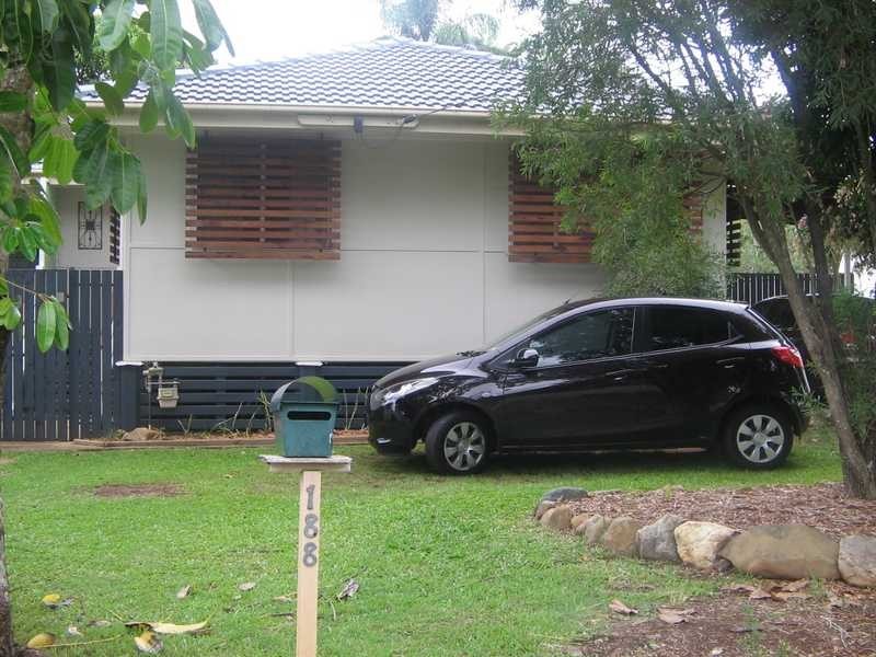 188 School Rd, Kallangur QLD 4503