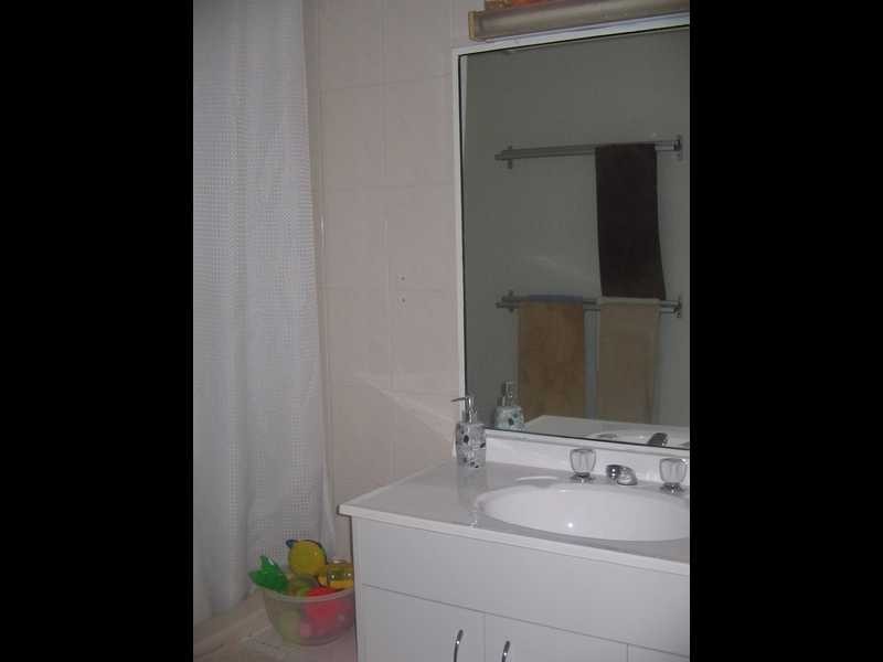 188 School Rd, Kallangur QLD 4503