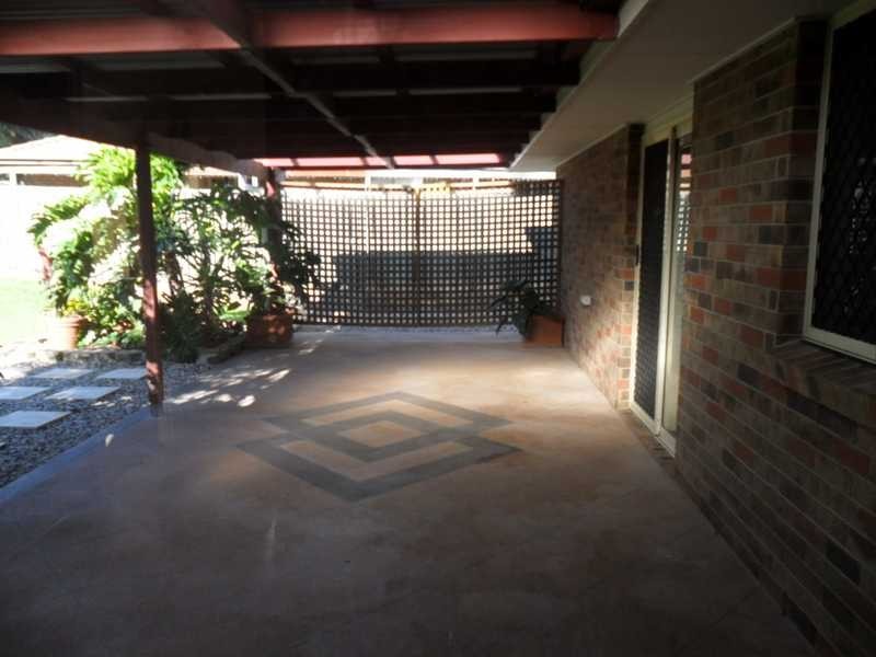 22 SURROUND ST, Dakabin QLD 4503