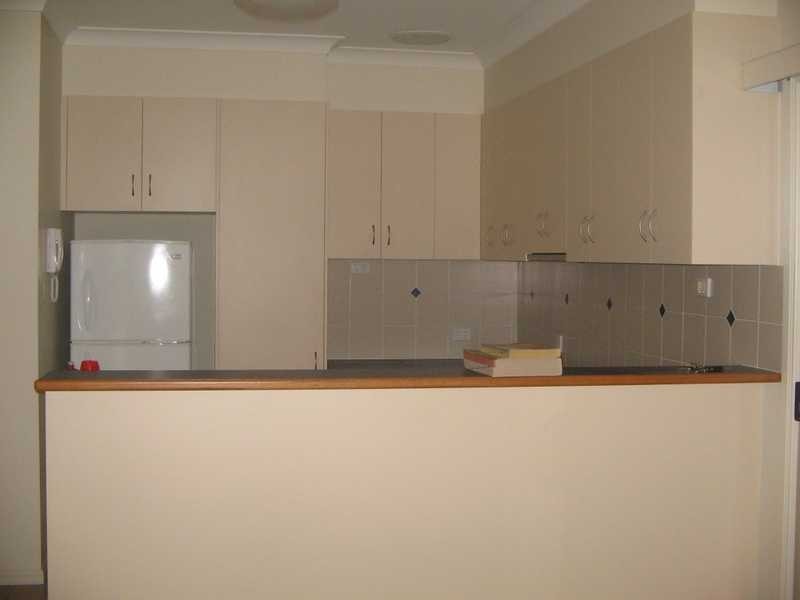 6 Heathcote Avenue, North Lakes QLD 4509