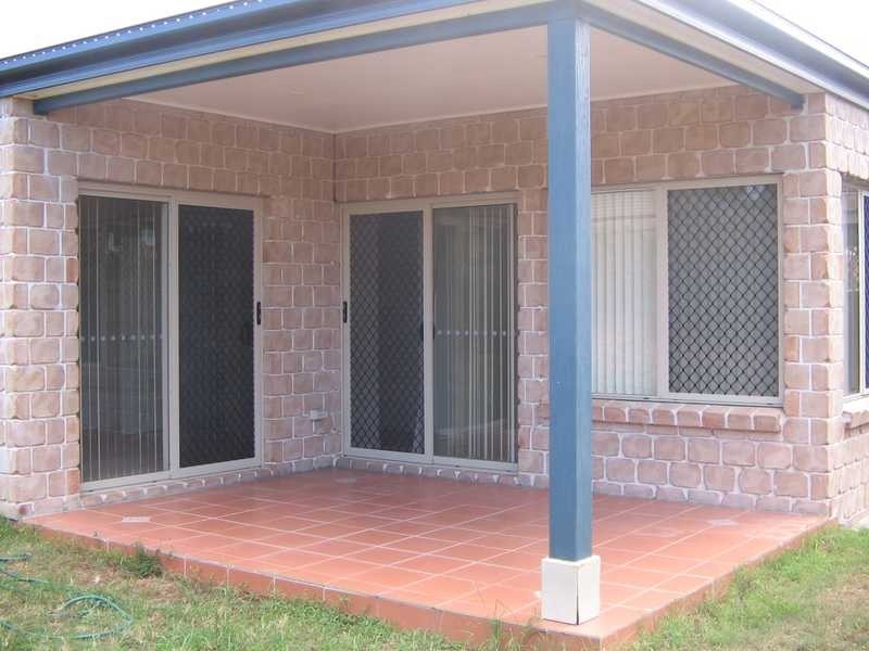 6 Heathcote Avenue, North Lakes QLD 4509