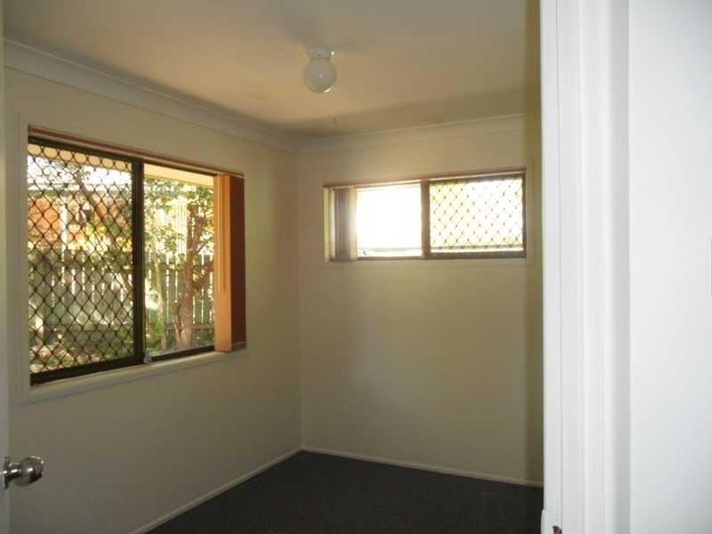 35 Wyena Street,, Kallangur QLD 4503