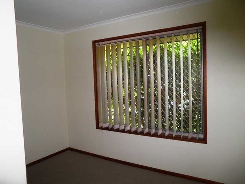 1 Cheltenham Street, Strathpine QLD 4500