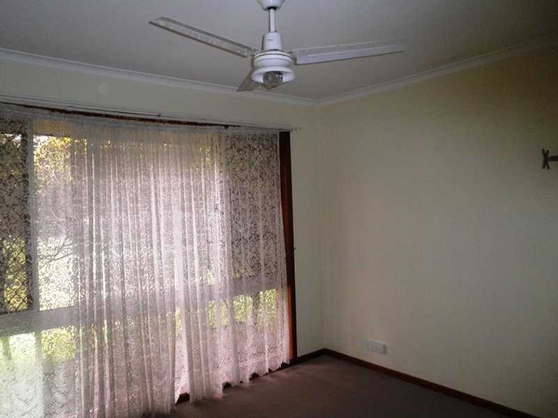 1 Cheltenham Street, Strathpine QLD 4500