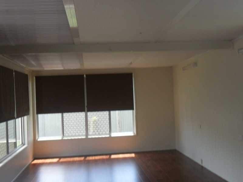 15 Lawnhill Avenue, Deception Bay QLD 4508