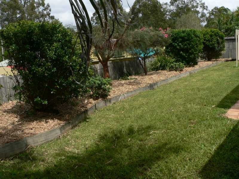 13 Freedom Drive, Kallangur QLD 4503