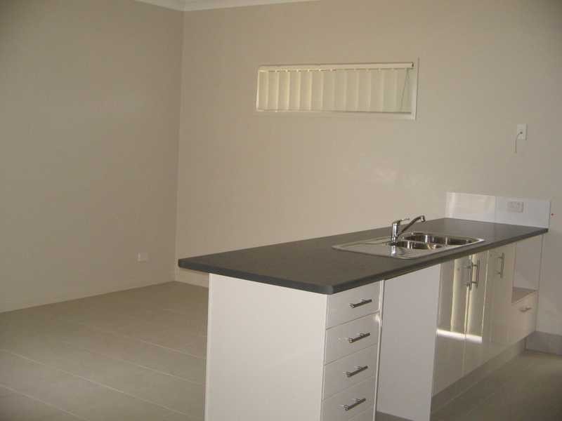 48 Menara Circuit, North Lakes QLD 4509