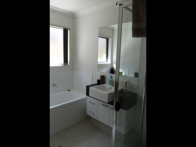 13 Kingfisher Crescent, Dakabin QLD 4503