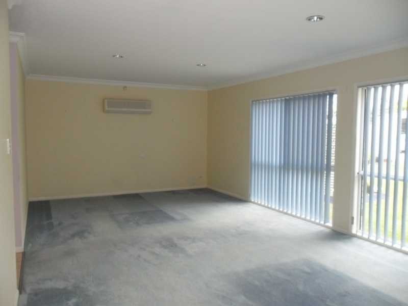 12 Freedom Drive, Kallangur QLD 4503