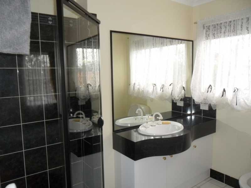 12 Freedom Drive, Kallangur QLD 4503